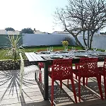 Villa With Pool Between Village, Beach, And Forest Ars-en-Re