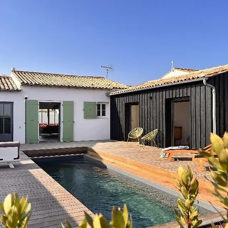 Villa With Pool Between Village, Beach, And Forest *