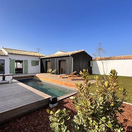 With Pool Between Village, Beach, And Forest Villa *