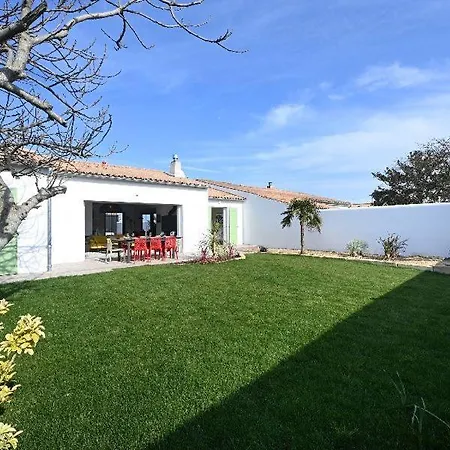 With Pool Between Village, Beach, And Forest