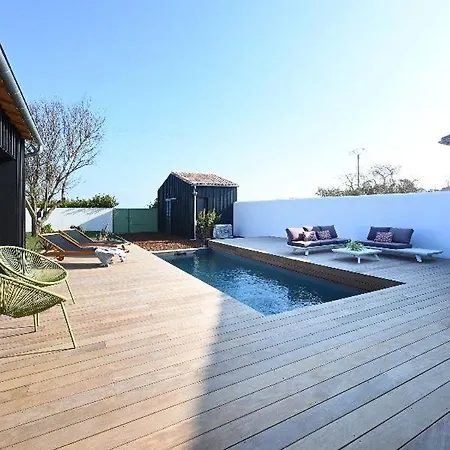 With Pool Between Village, Beach, And Forest Villa